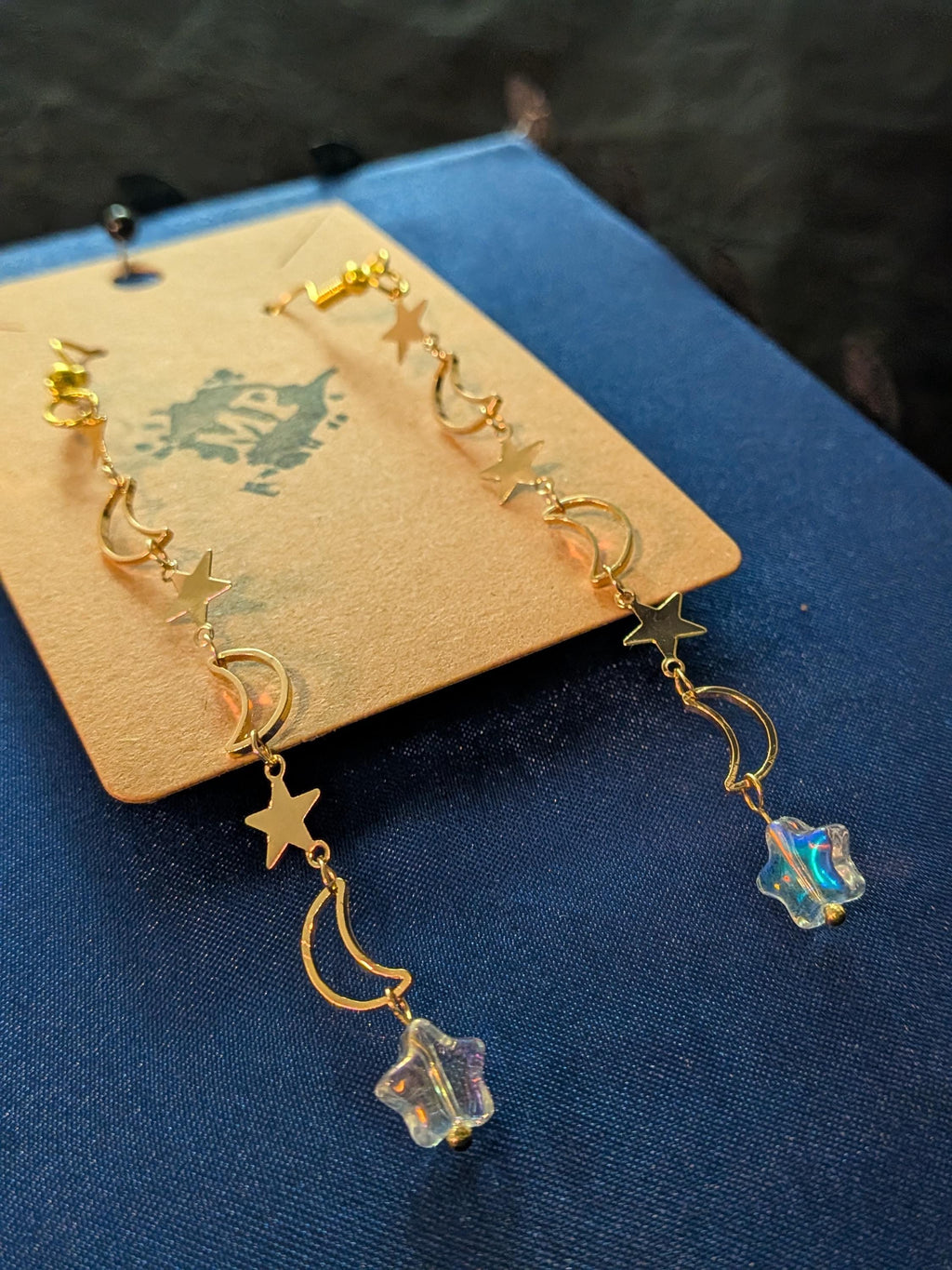 Catch A falling Star (Transparent Star) dangle earrings